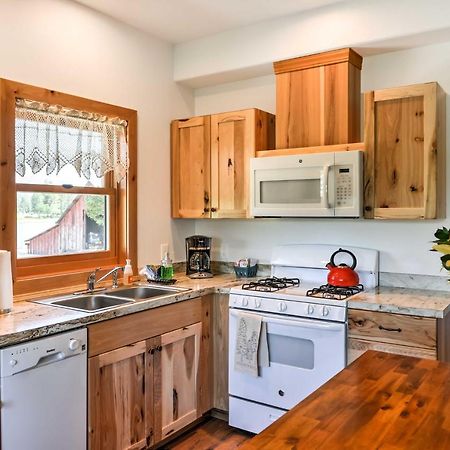 Columbia Falls Vacation Rental 10 Mi To Whitefish Екстер'єр фото